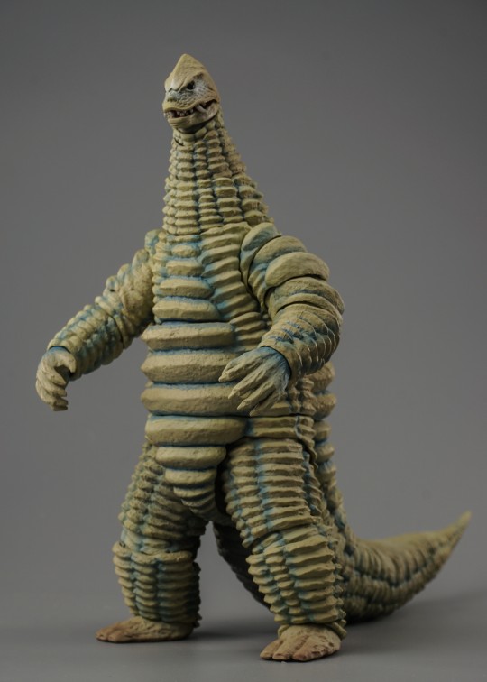 脑袋小，脾气大，雷德王！