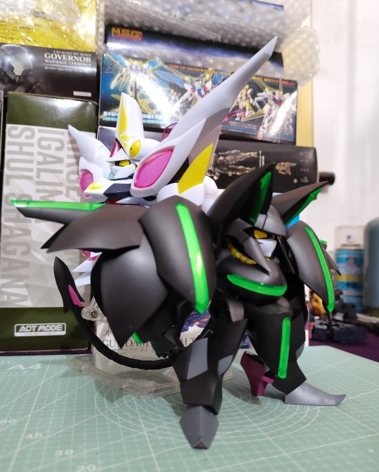 MODEROID 白百合 堇猫