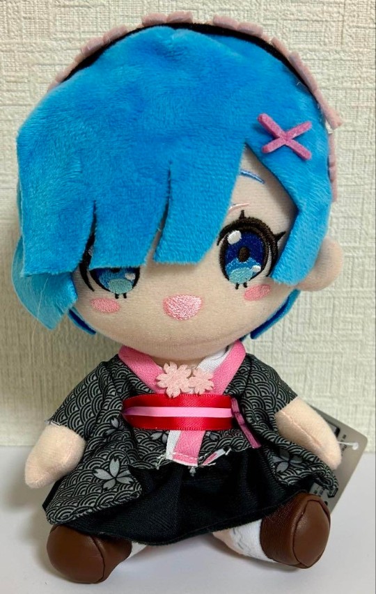 转载taito蕾姆夜樱景品毛绒玩偶实物图