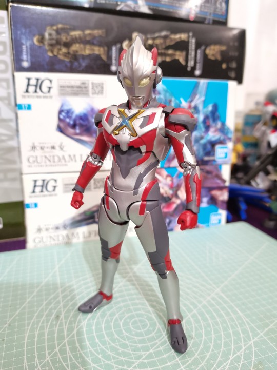 SHF 艾克斯奥特曼 新生代之星版