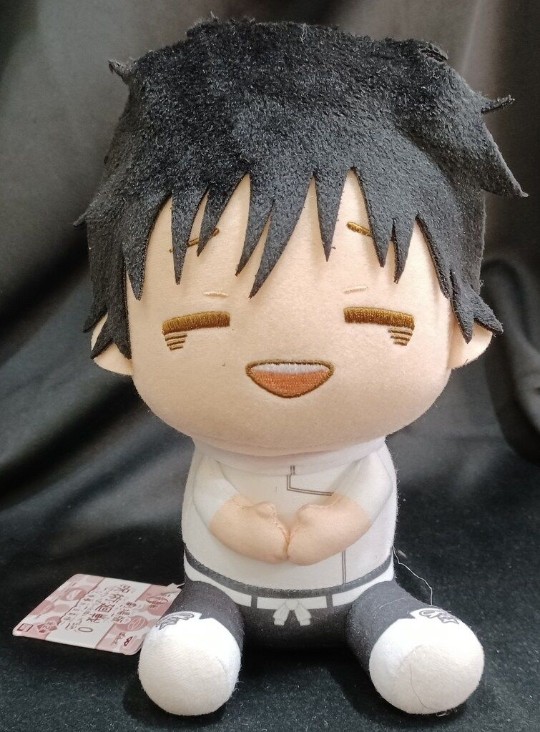 转载眼镜厂咒回景品毛绒实物图