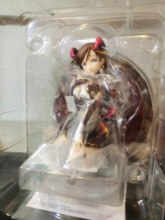 偶星灰的R18！你什么学历?在读女大新田美波参上!