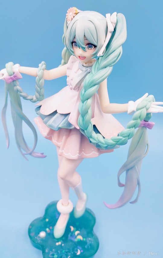 初音长发公主景品重涂