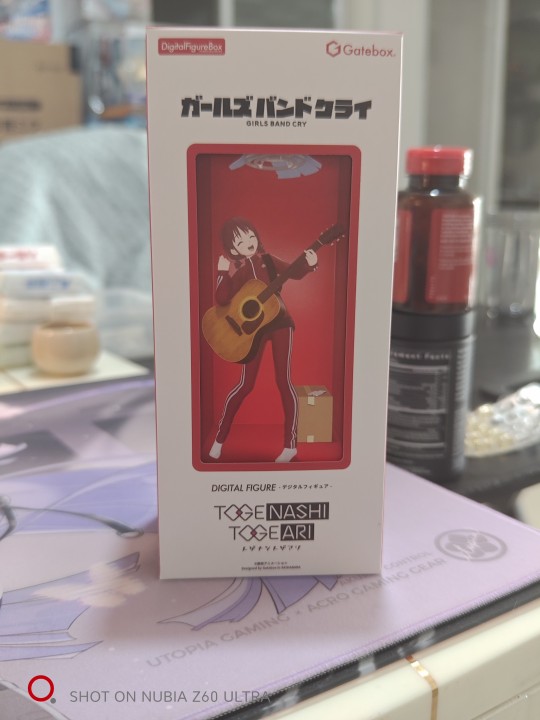 哭泣少女乐队赛博手办