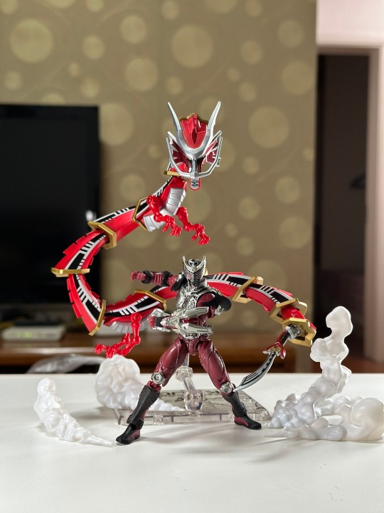 布鲁可无双龙只有9节，买了两盒来还原11节