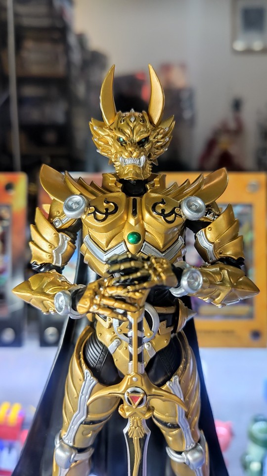 开盒 SHF 牙狼 GARO 黄金骑士