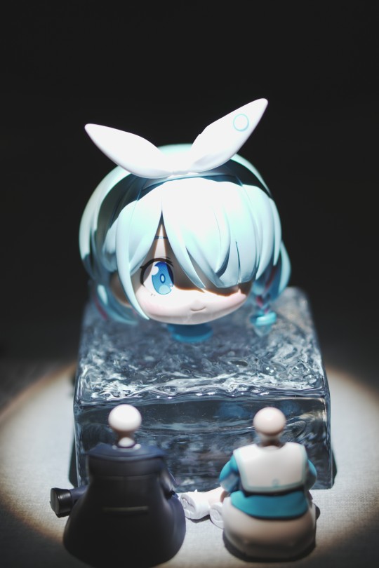 普拉娜&阿洛娜 坐姿人偶