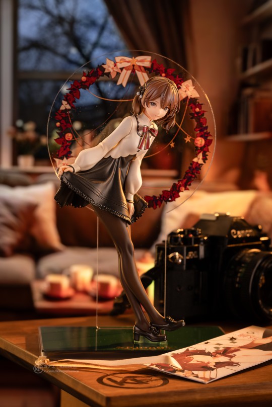 桌子上的美少女 林檎