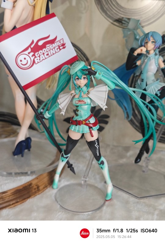 喷涂完成，拼装赛车初音2023