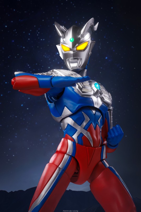 手感太扎实了 ccs赛罗