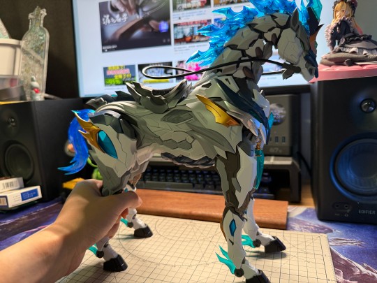 花了一天拼了个马