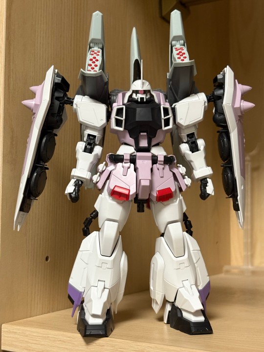 MG 1/100  机动战士高达SEED DESTINY ZGMF-1001/M 幻影型扎古·焰 (雷・札・巴雷尔专用机)