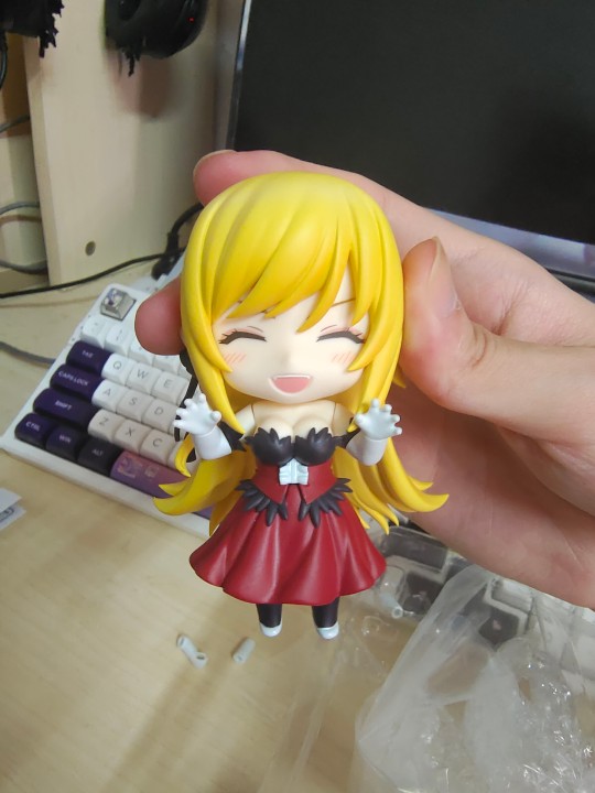 笑里藏四十米大刀