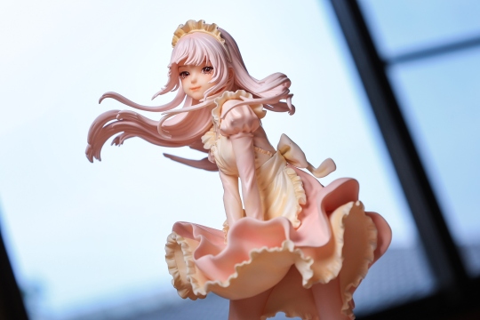 前辈！请....和我签订魔法契约书！