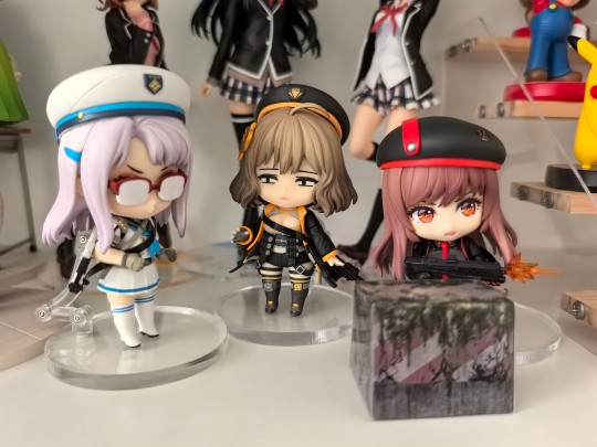 三小只到齐了，还差一个玛丽安