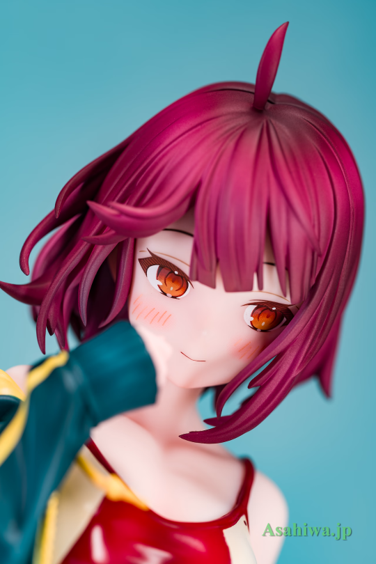 【红】苏菲·诺伊恩缪拉 竞技泳装