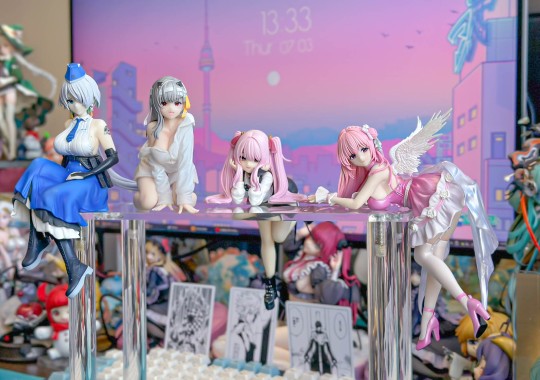 胜利女神：新的希望 压泡面人偶