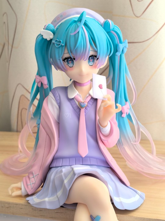 初音未来 恋爱西装 1/4