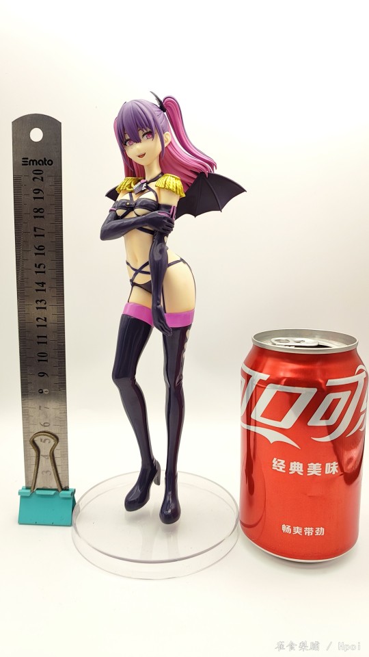 眼镜厂  2.5次元的诱惑 独特魅力 美莉艾拉 卫生小队造型