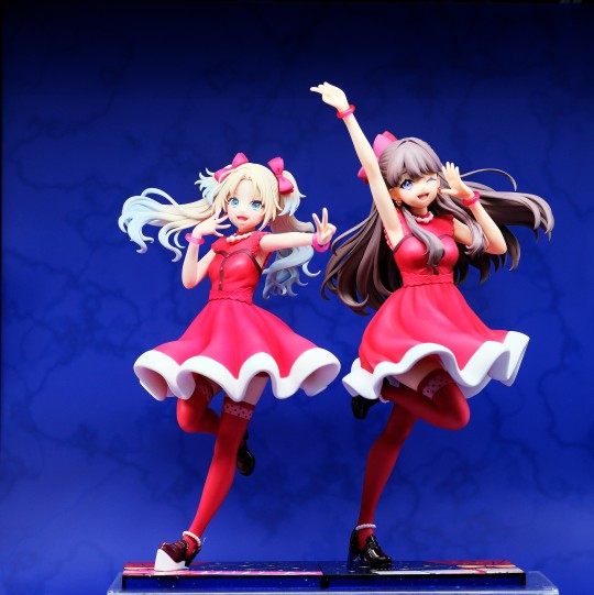 【展品】 PLUM 莲之空女学院学园偶像俱乐部 藤岛慈&大泽琉璃乃 返图搬运