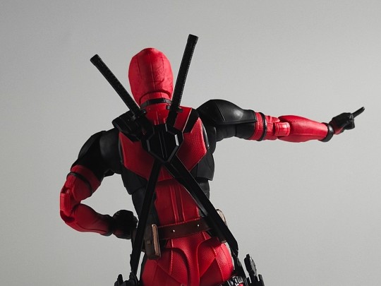 可动要是能做到弹簧脑袋就好了