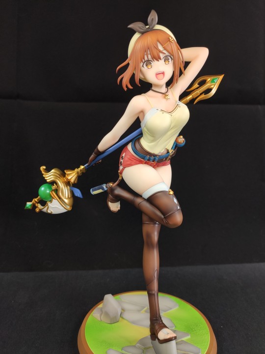 入柜补照-莱莎琳·斯托特