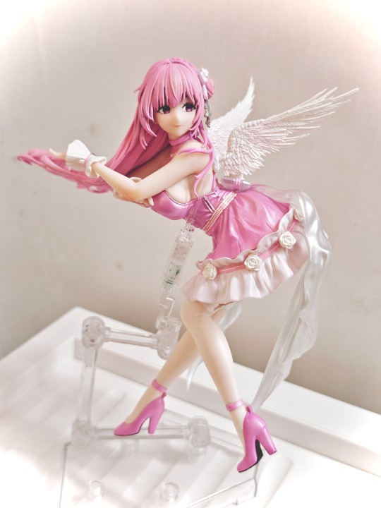 粉粉嫩嫩桃乐丝 好看嘟