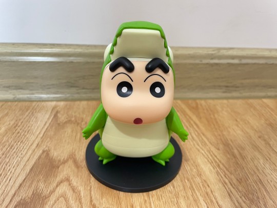 蜡笔小新 鳄鱼 绵羊