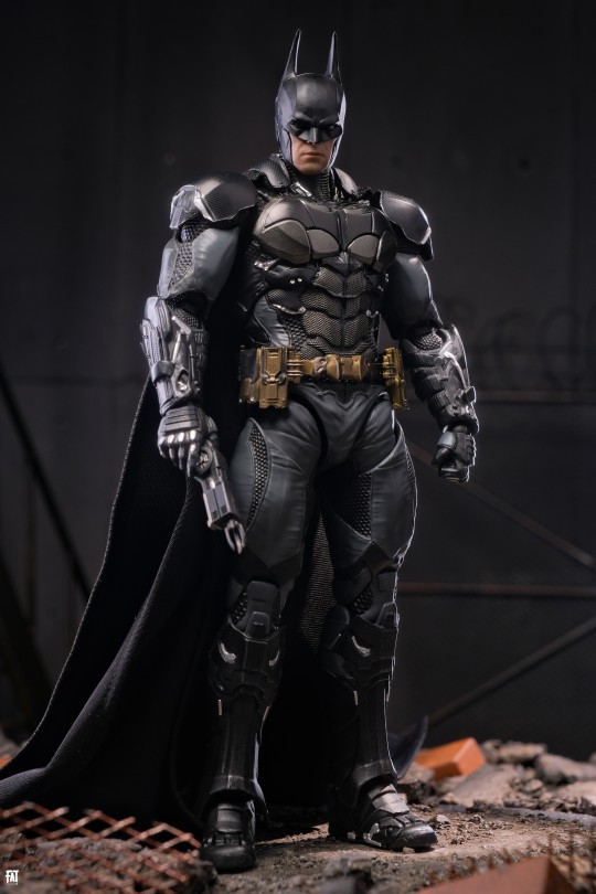 良品制造 阿卡姆蝙蝠侠