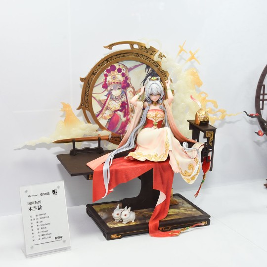 【展品】BearPanda 洛天依1/6 手办 『木兰辞』 Ver. 返图搬运