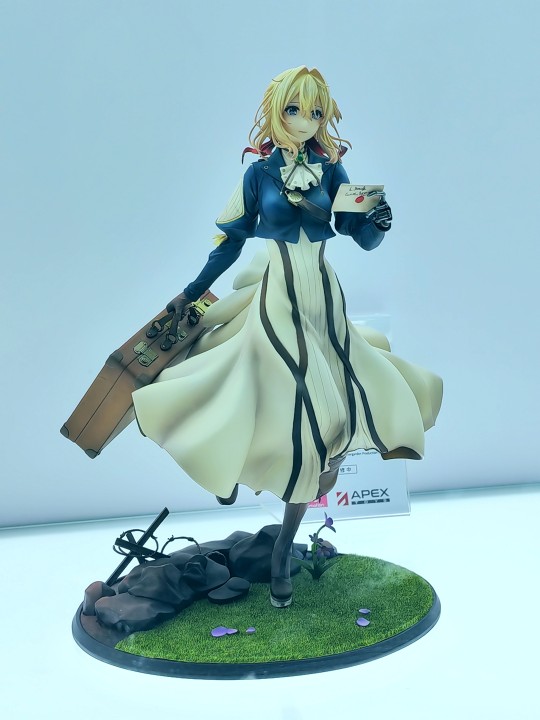 薇尔莉特 2025BW APEX展台展示样品