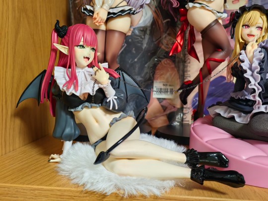 眼镜厂景品利兹