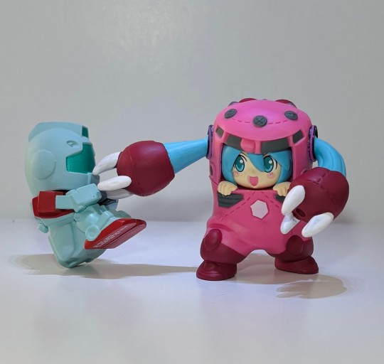 【大货】万代 高达联名初音未来 周年庆项目 珍藏人偶合集 返图搬运