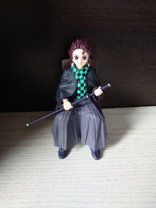 转载aniplex鬼灭椅子系列炭治郎超景大货实物图