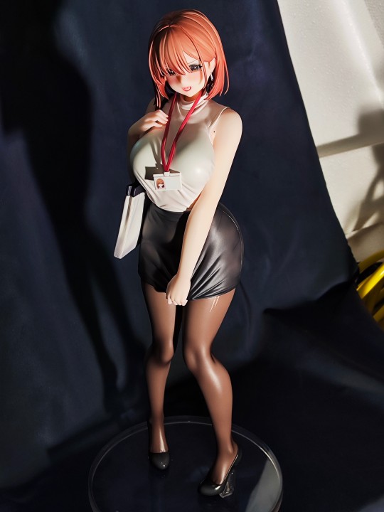 别、别看这边啊