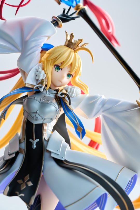 照着官图拍的，冷色调