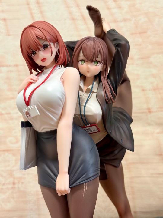 勾丝的OL是好文明！