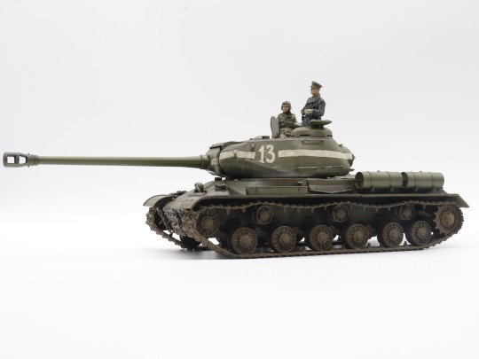 田宫1/35 斯大林2重型坦克