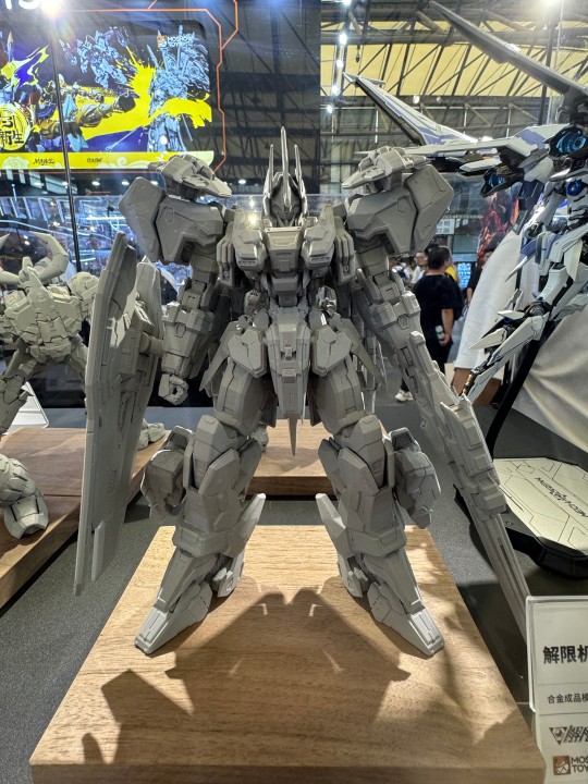 CJ模寿展台龙渊灰模