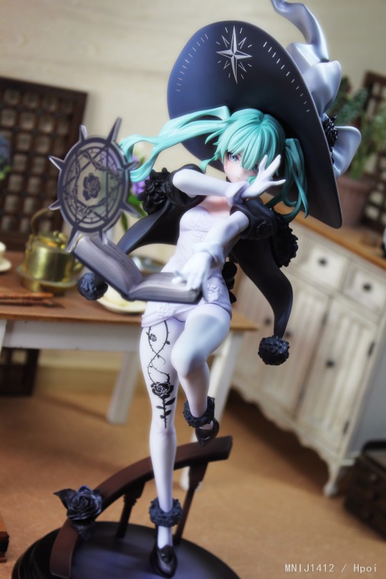 RISE UP初音未来Fantasia Witch 核糖文化