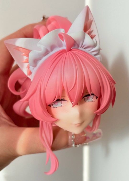 原画作者发布的手办实物图