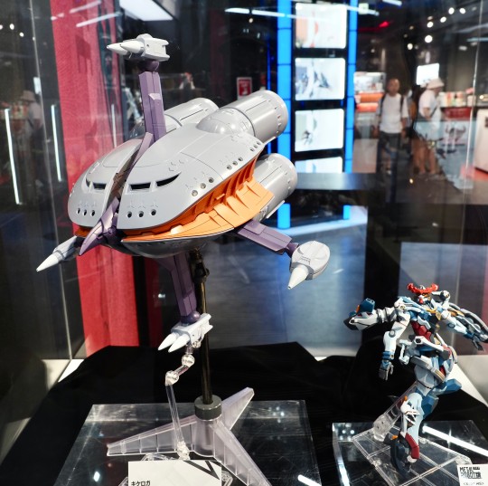 【展品】BANDAI SPIRITS 机动战士高达跨时之战 MAN-03 基克罗格 返图搬运