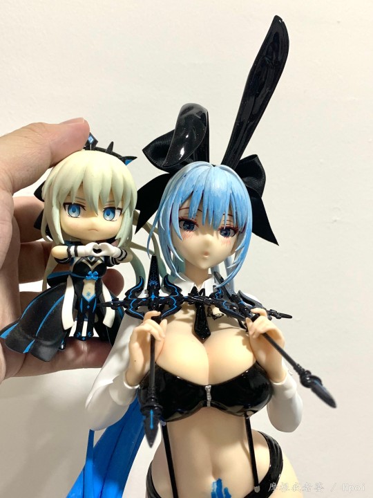 1/4摩根老婆手办（喜