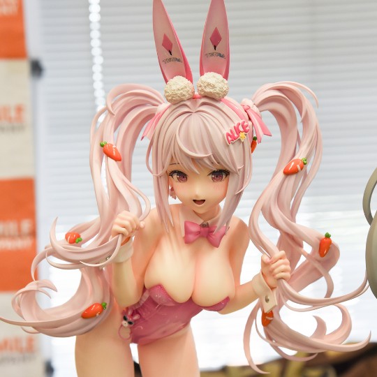 爱丽丝 仙境兔女郎