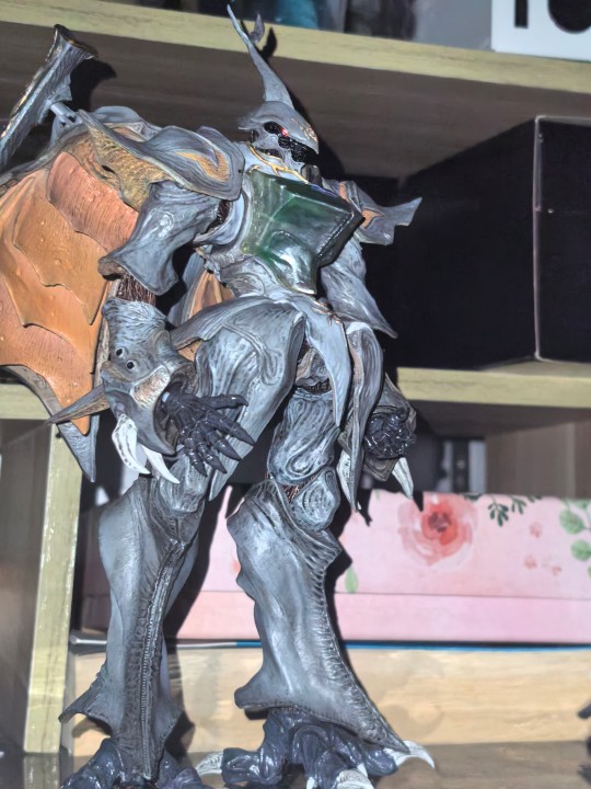 翅膀太紧了，不好装