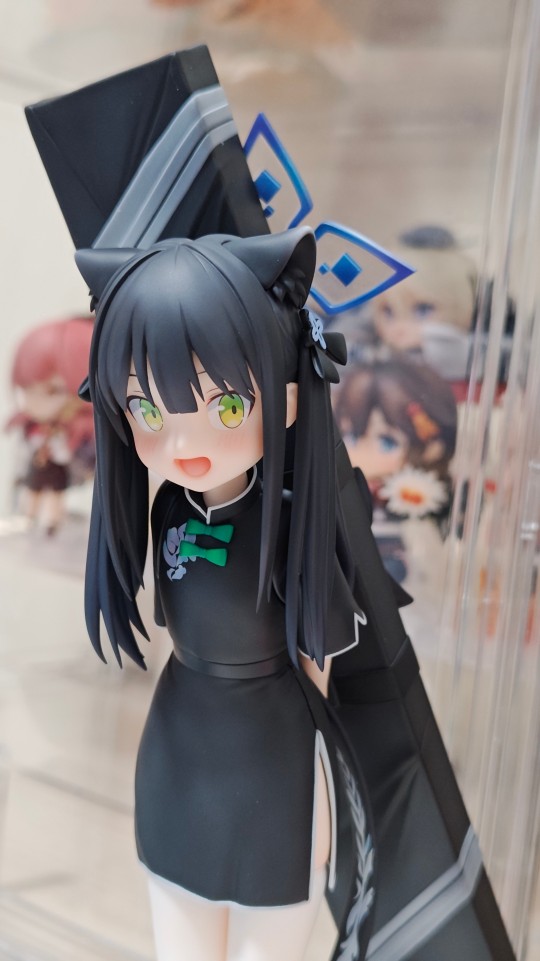 ᕕ(◠ڼ◠)ᕗ美味的小孩