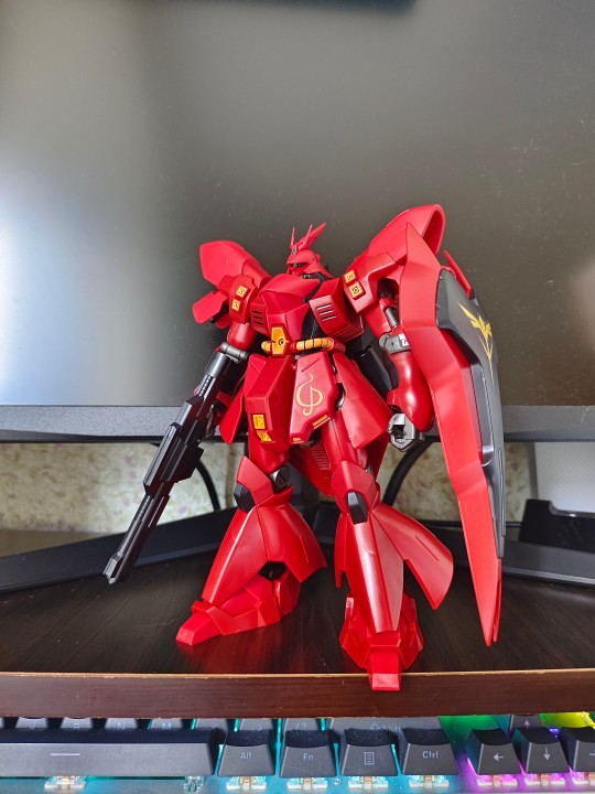 牛高达vs沙扎比分享