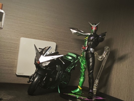 有了仪表盘和牌照让人有种是不是吃太好的错觉(bushi