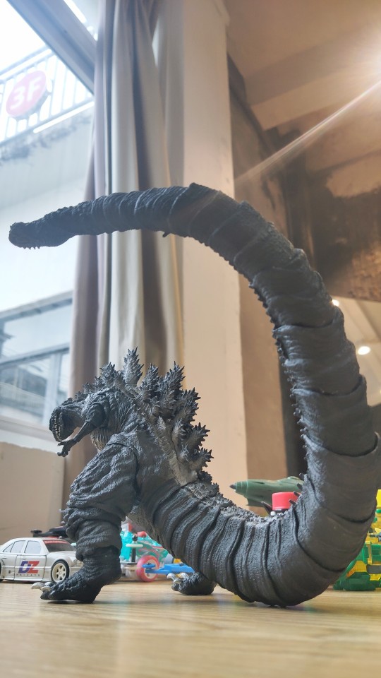 开盒 SHM 新哥斯拉2016 真 第四形态 黑白ver.