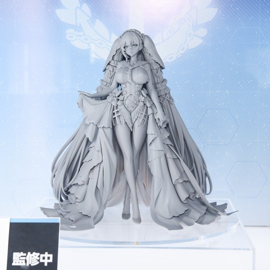 可畏 梳妆的大小姐